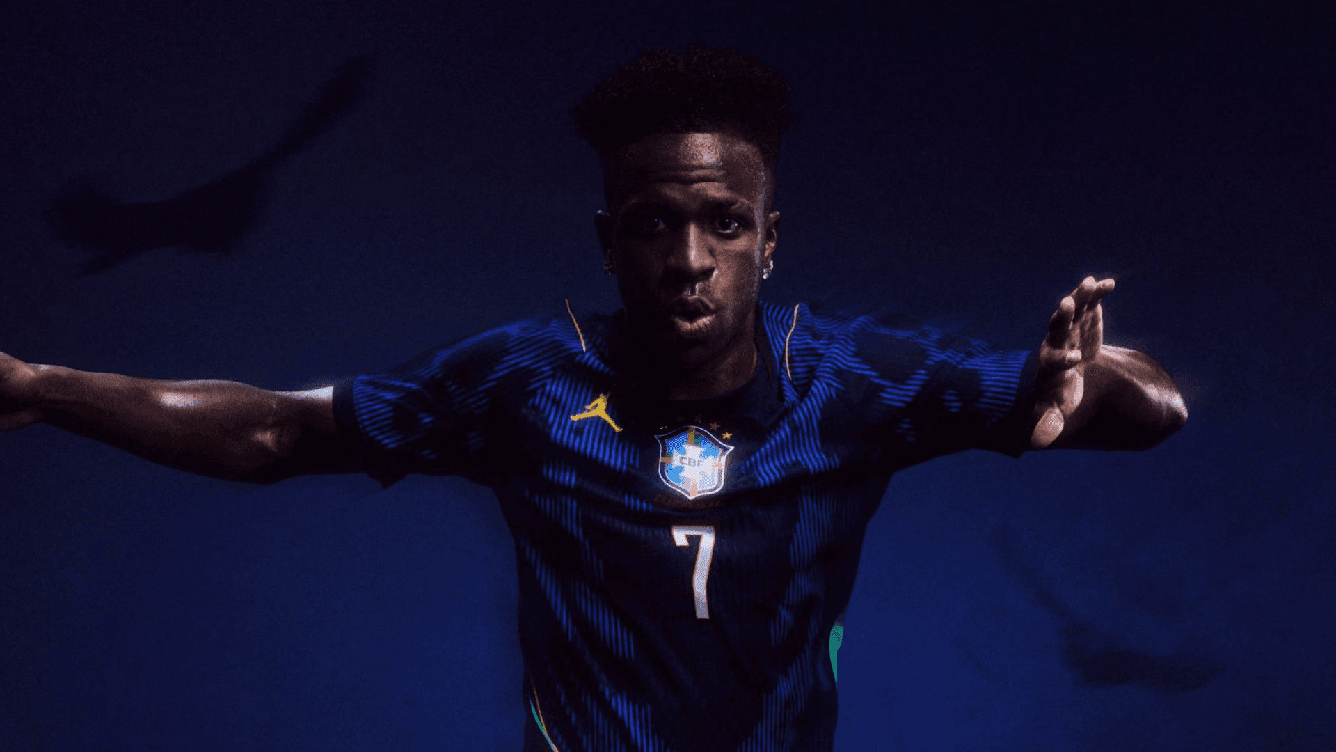 Segundo uniforme do Brasil para a Copa do Mundo é apresentado; veja