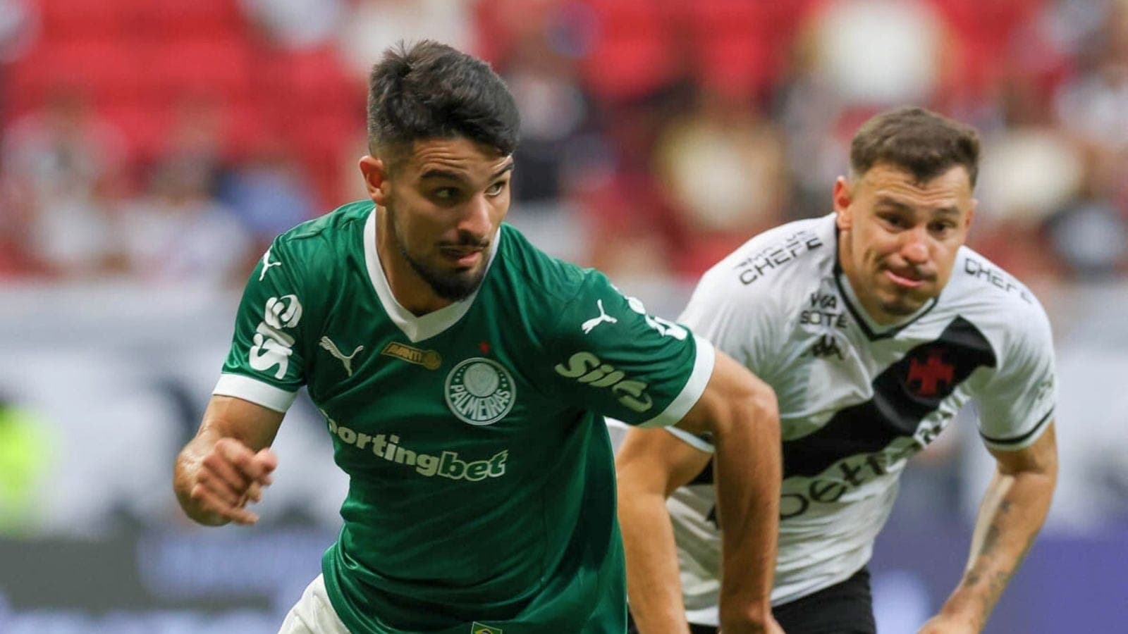 Vasco e Palmeiras se enfrentam em São Januário, nesta quinta (12)