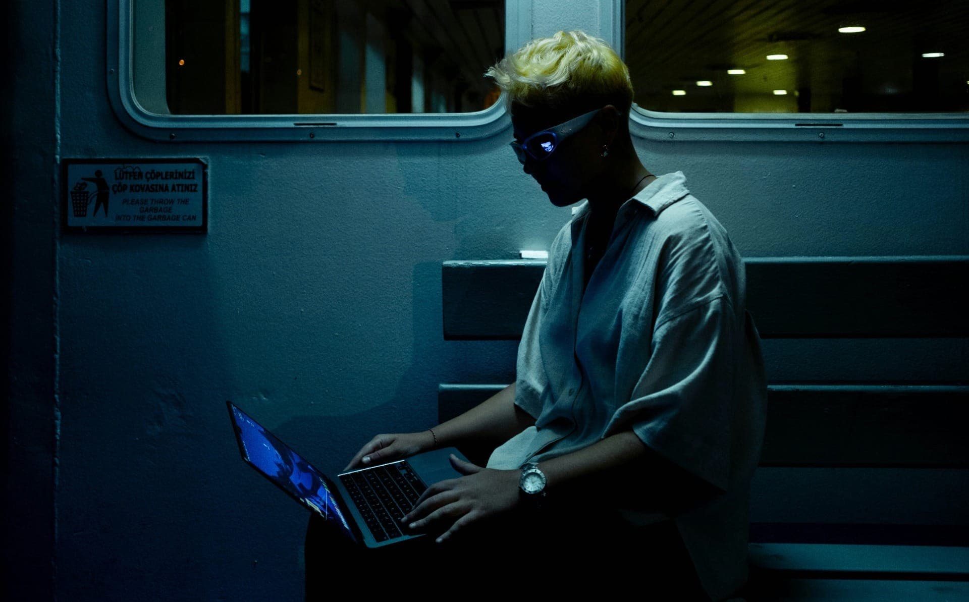 Ferramentas de IA ampliam velocidade e sofisticação de ataques digitais