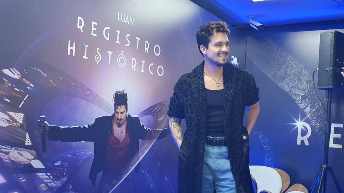 Luan Santana em coletiva de imprensa para falar da turnê "Registro Histórico"
