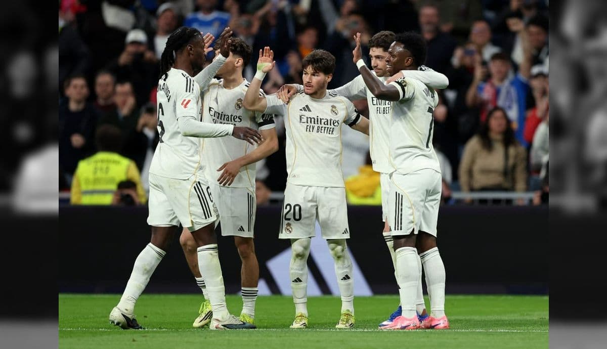 Vini Jr. comemora gol de Valverde pelo Real Madrid