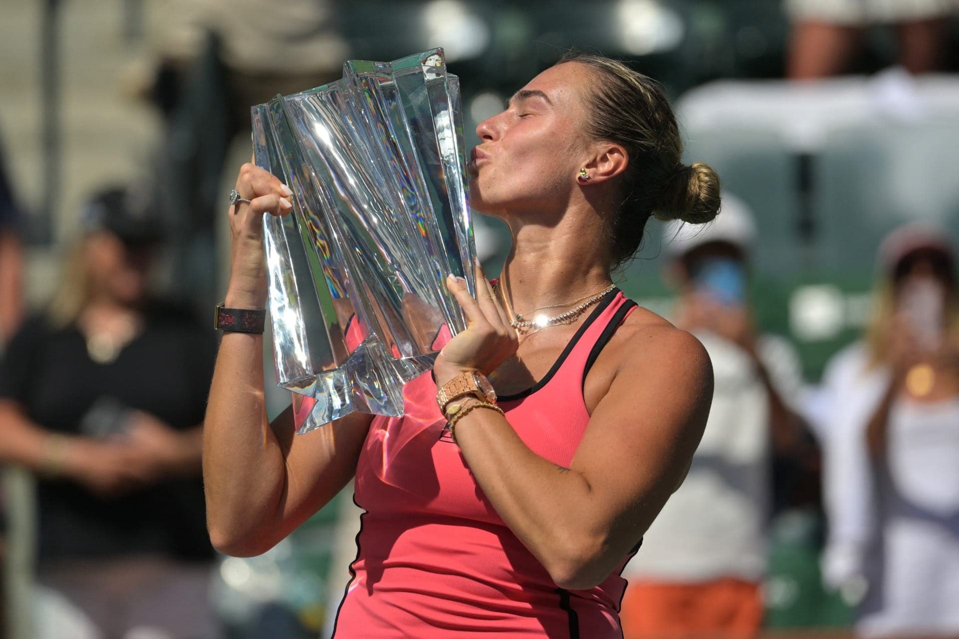 Sabalenka com o título do Masters 1000 de Indian Wells