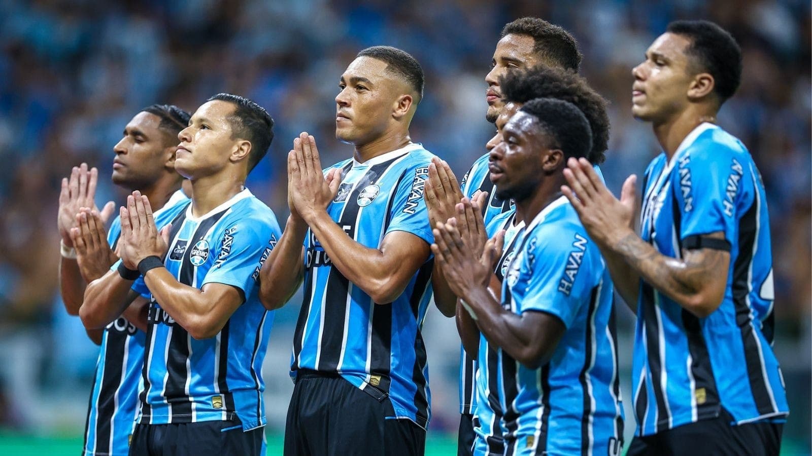 Grêmio e Chapecoense fecham a rodada do Brasileirão