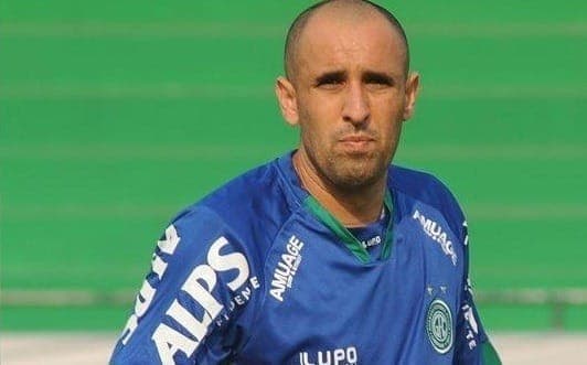 Douglas ex-goleiro do Guarani, atual auxiliar técnico