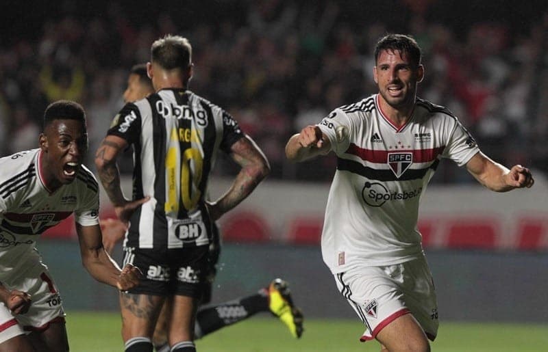 São Paula joga com Atlético-MG nesta quarta-feira (18)