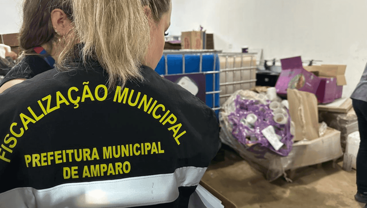 Fábrica clandestina de fertilizantes é fechada em bairro de Amparo