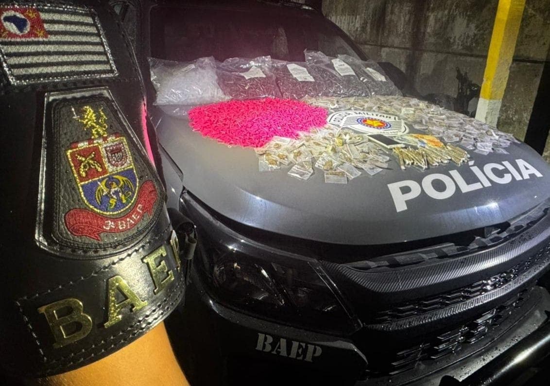 Polícia Militar prende quatro homens com drogas em Caçapava