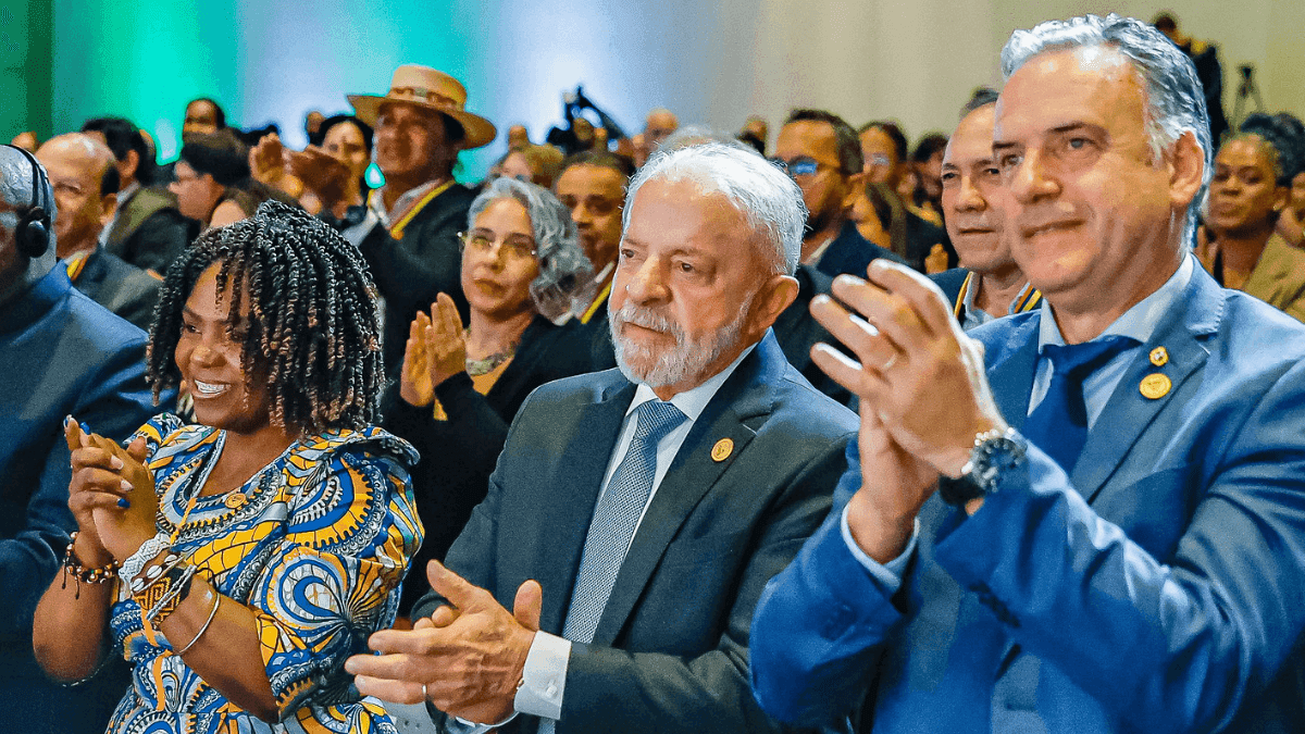Presidente da República, Luiz Inácio Lula da Silva, durante reunião de Chefes de Estado CELAC-África, no Centro de Convenções Ágora. Bogotá - Colômbia.