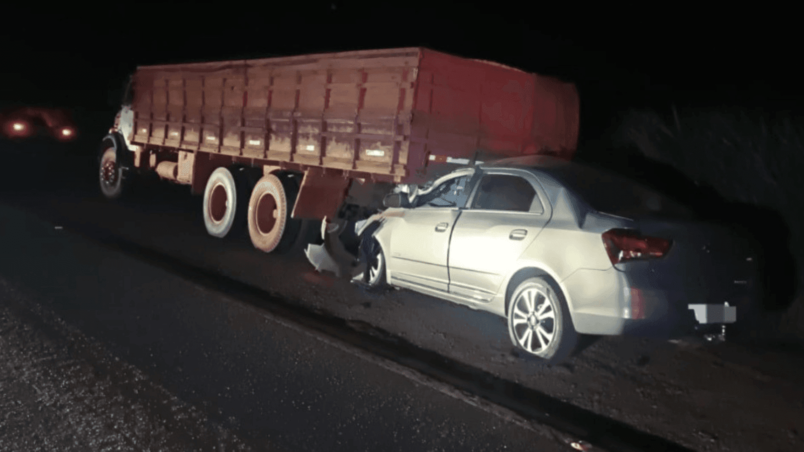 A mulher e a filha do motorista tiveram ferimentos graves