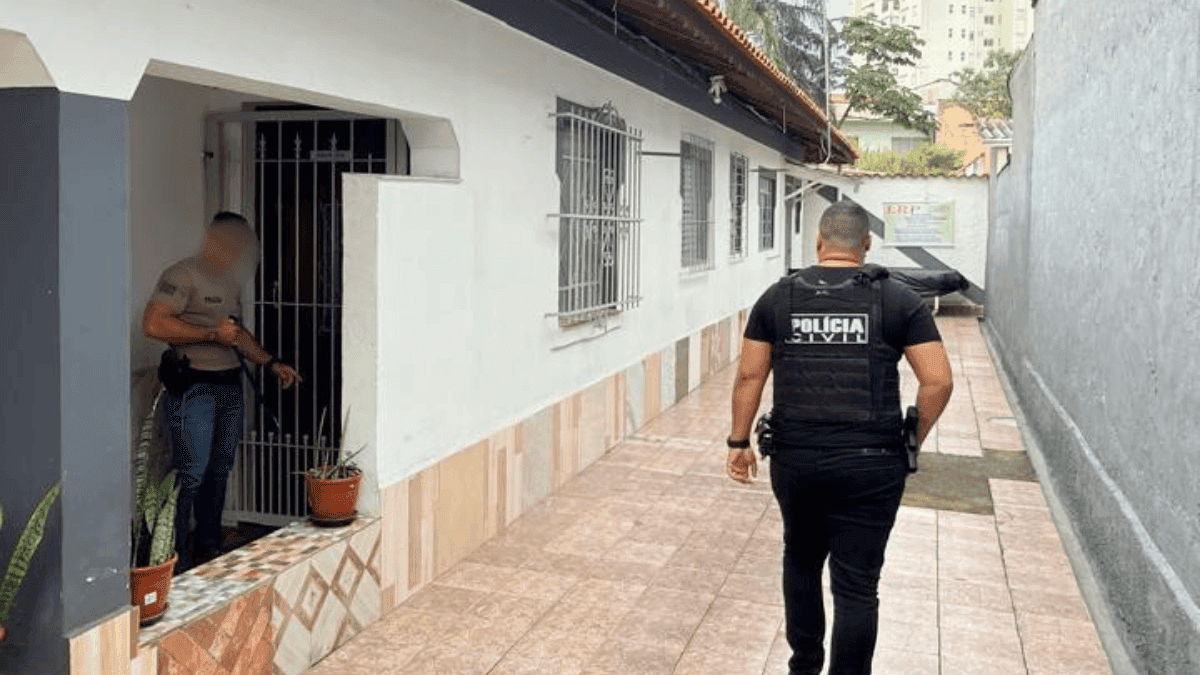 Mãe e filha são presas por golpes com falsa venda de imóveis em São Sebastião