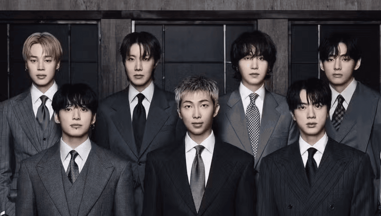 Esta é a capa do álbum Arirang, que marca o retorno do BTS com uma fase mais madura e experimental