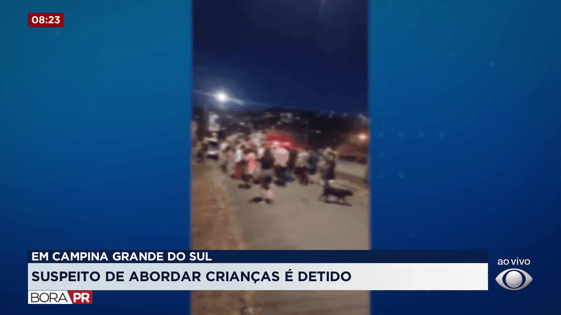 Homem é espancado pela população após suspeita de abuso