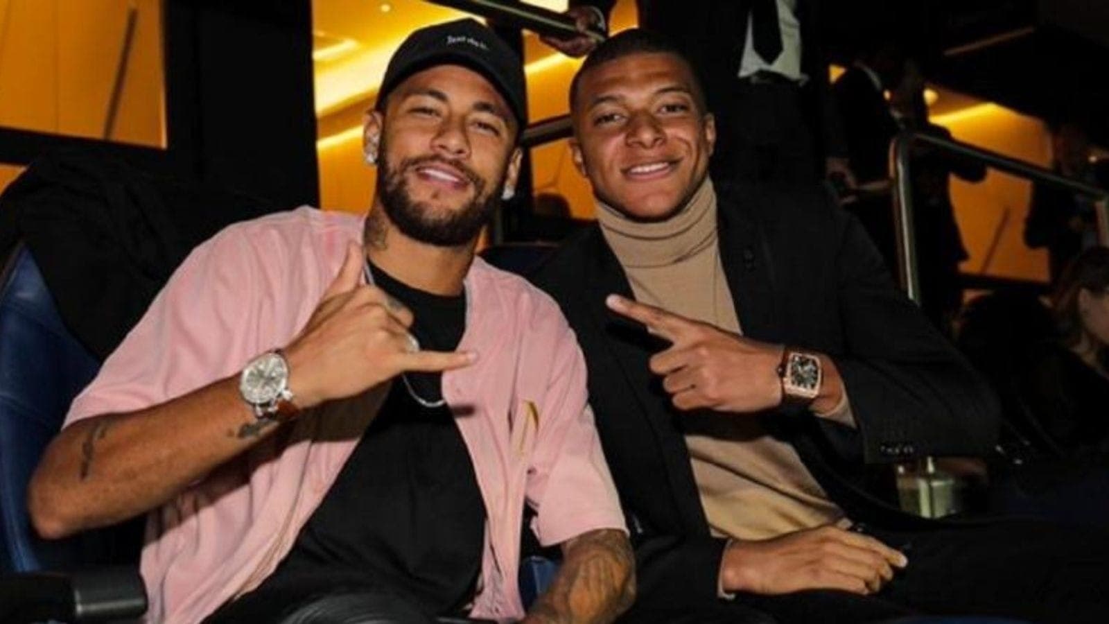 Neymar e Mbappé jogaram juntos no PSG