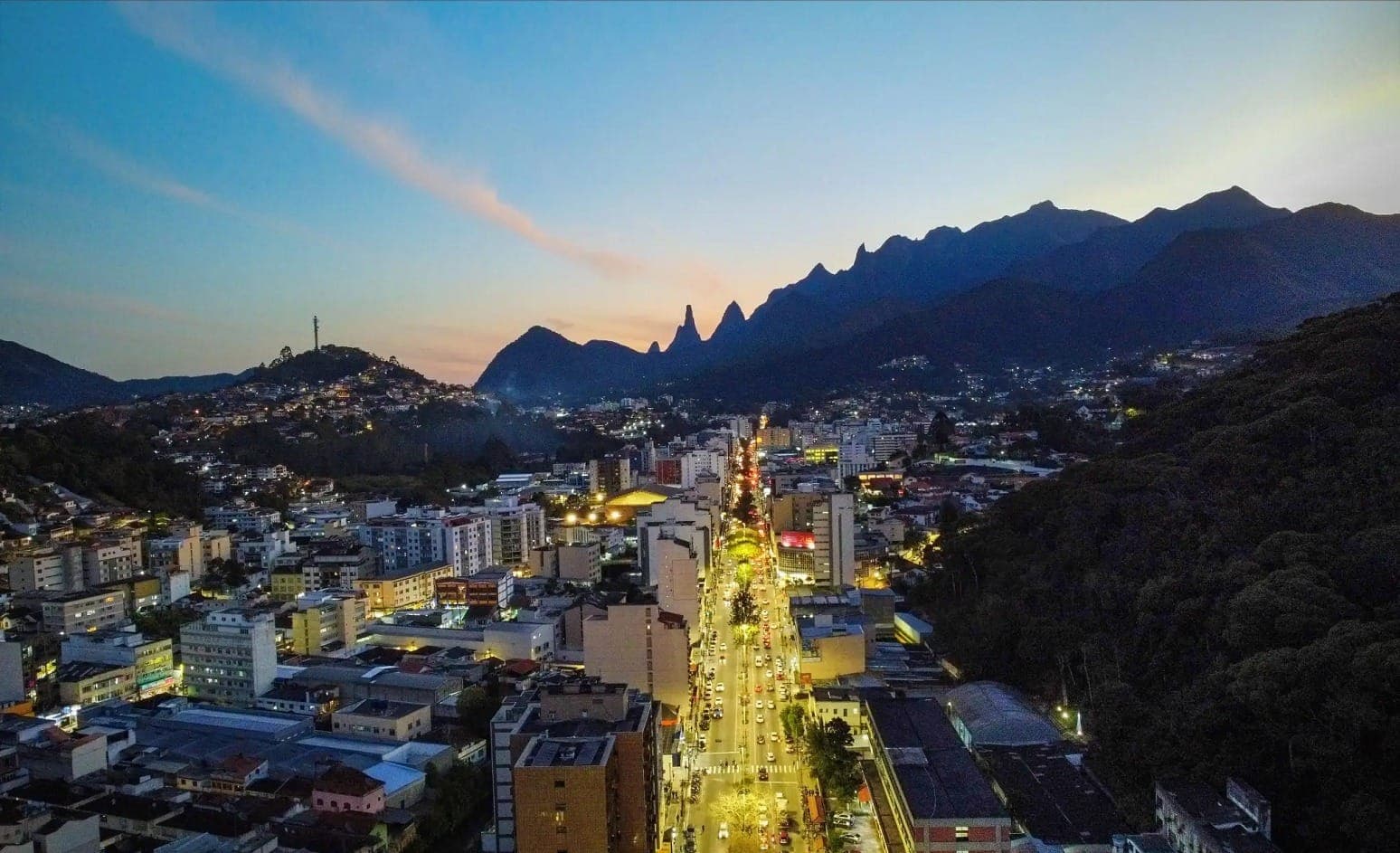 ICMBIO alerta sobre riscos após liberação da construção de prédios de até 20 andares em Teresópolis