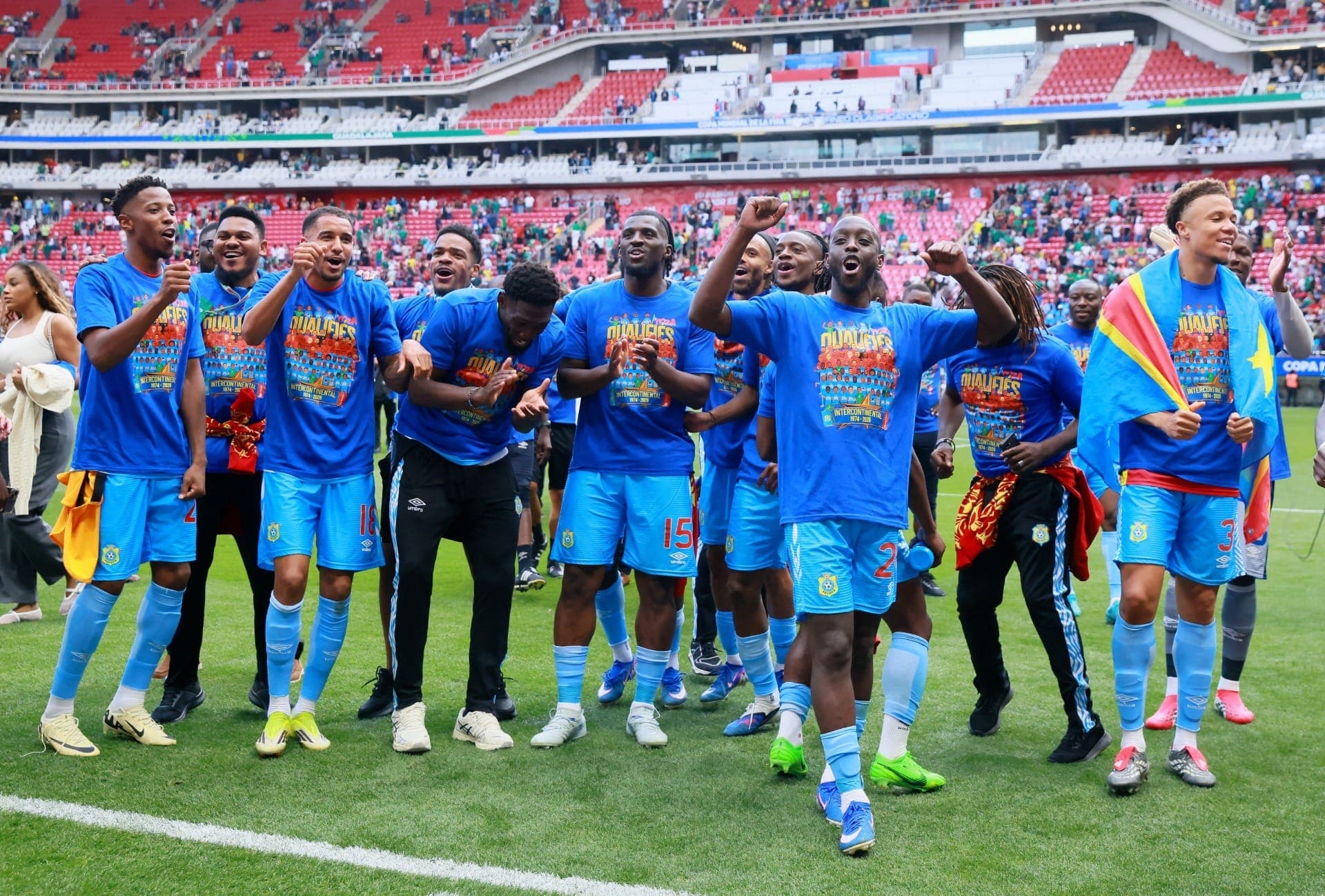 Jogadores do Congo comemoram a classificação para a Copa do Mundo