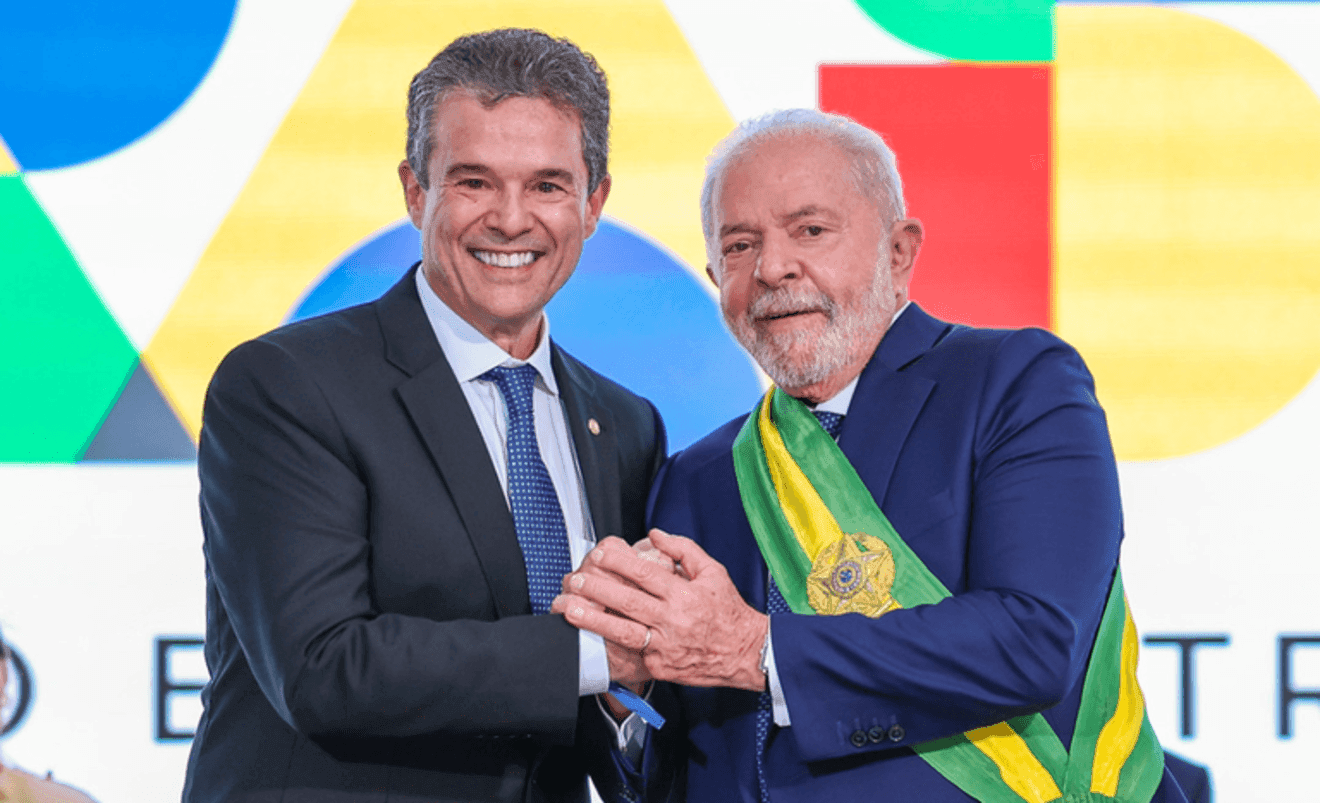 Lula empossa André de Paula como novo ministro da agricultura