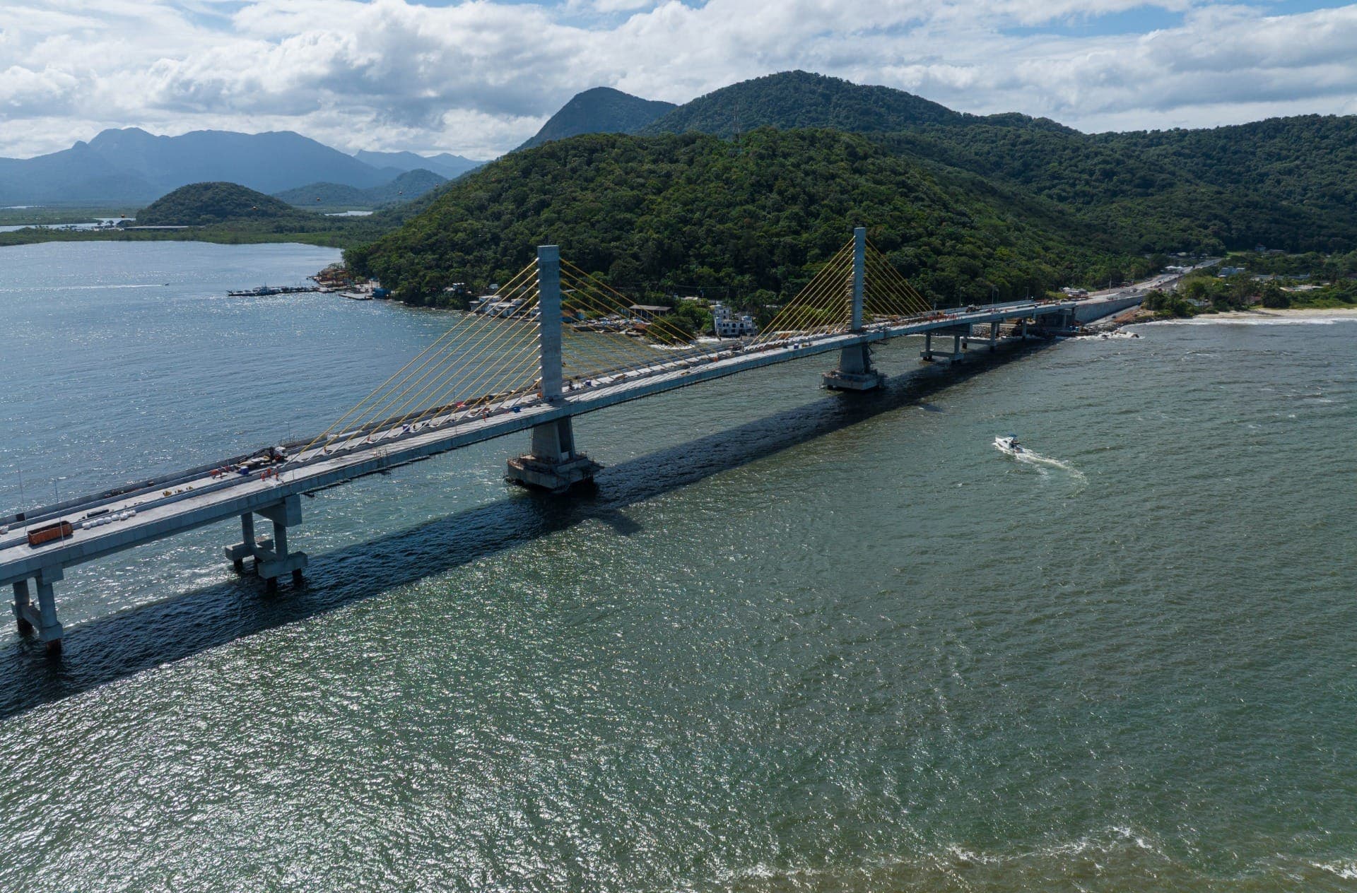 Ponte de Guaratuba será inaugurada em 29 de abril