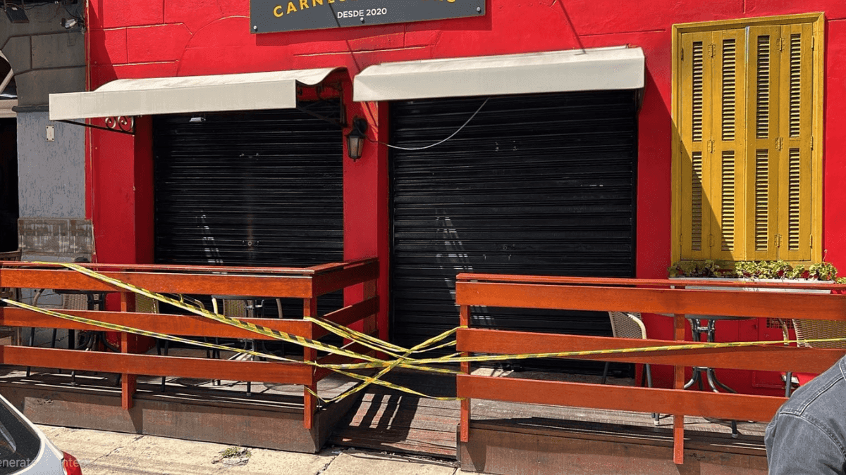 Suspeitos invadem restaurante, ateiam fogo e matam dono em Campos do Jordão