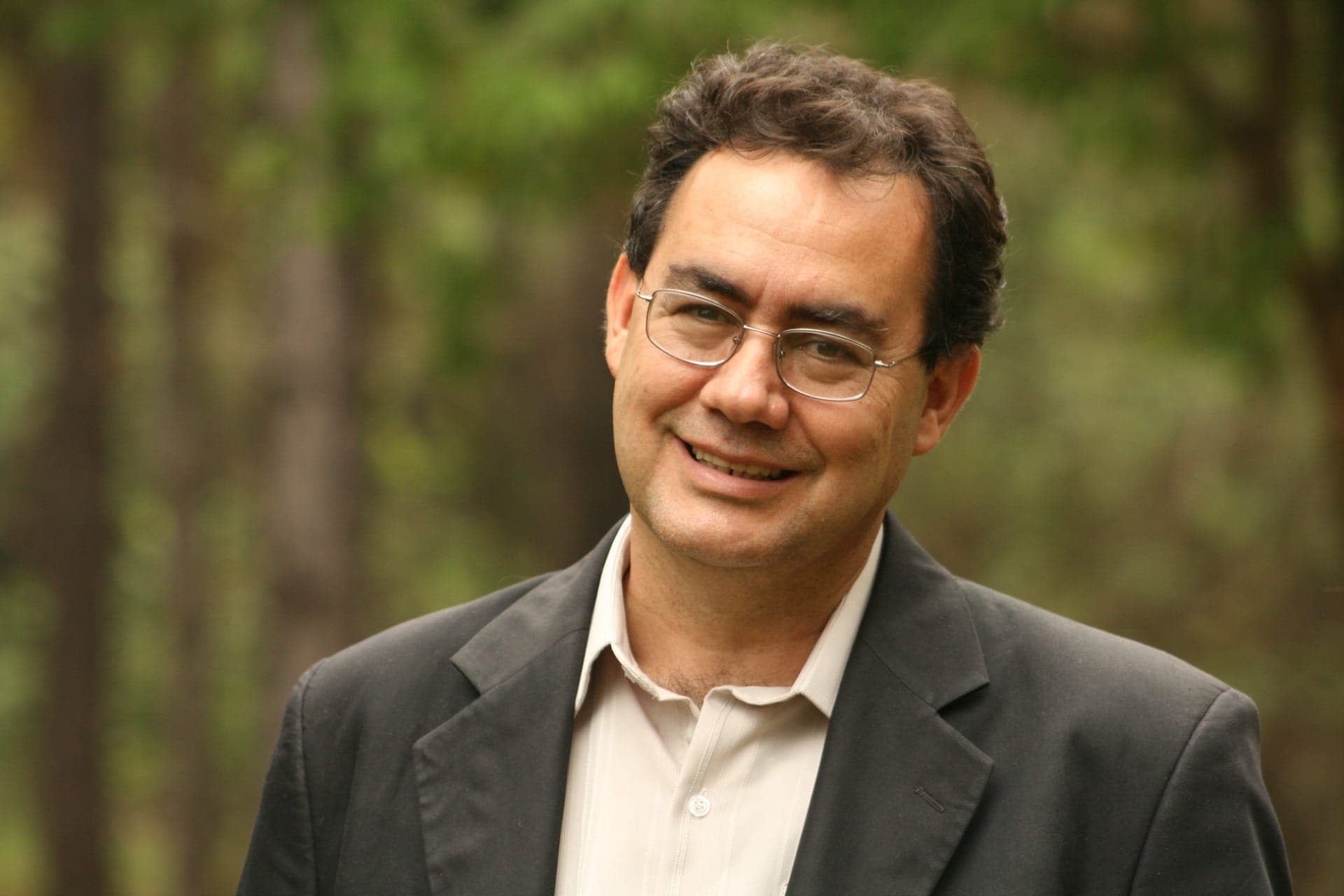Escritor Augusto Cury anuncia pré-candidatura ao Palácio do Planalto