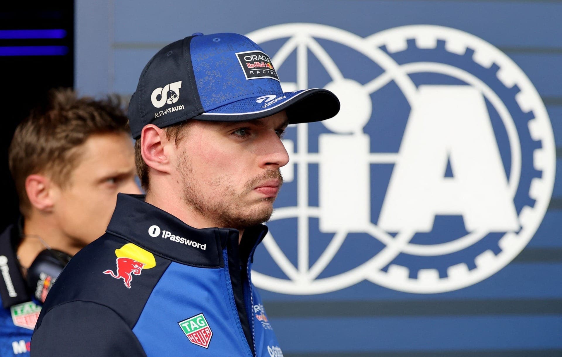 “Não precisam ter pena de mim”, diz Verstappen sobre possível saída da F1