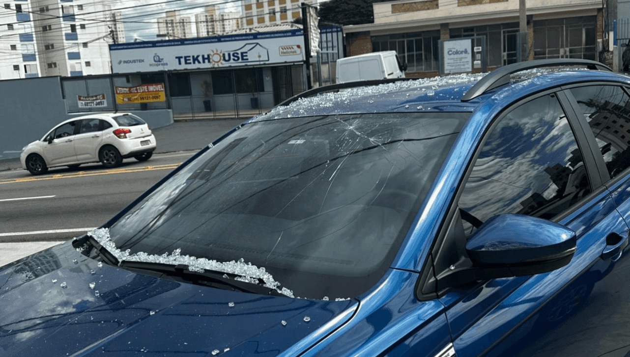 Motorista passou mal e acelerou por engano na Avenida Andrade Neves