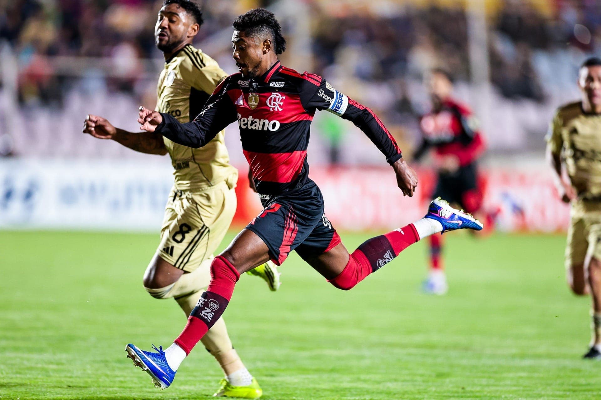 Bruno Henrique marcou o primeiro gol do Flamengo contra o Cusco