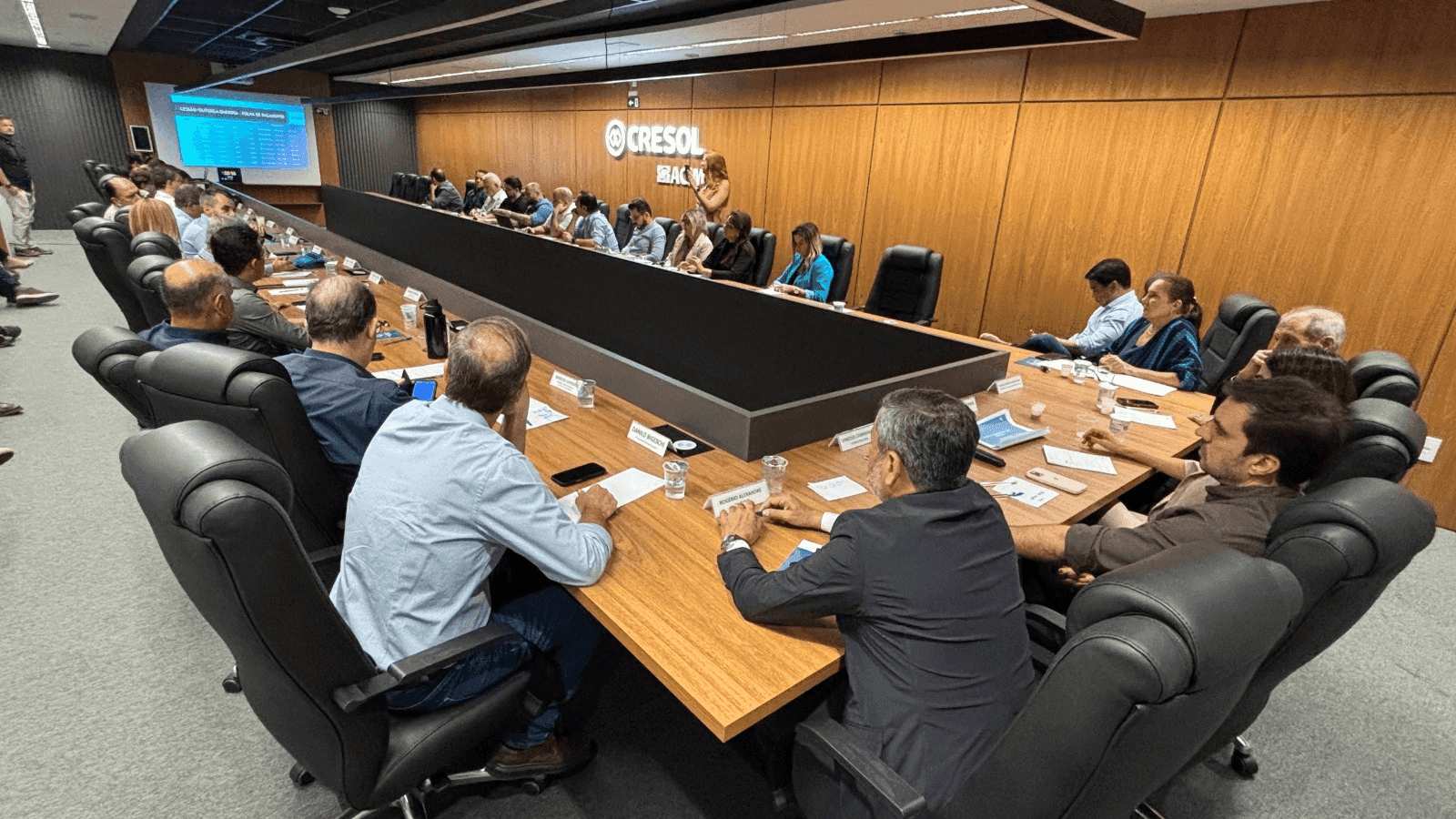 Foi apresentado um balanço das ações da atual administração