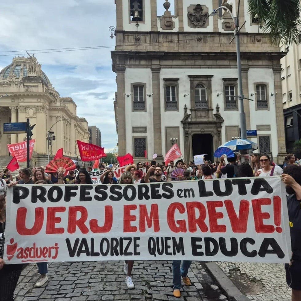 Greve de professores da Universidade do Estado do Rio de Janeiro também afeta o calendário de aulas dos estudantes do Colégio de Aplicação da Uerj