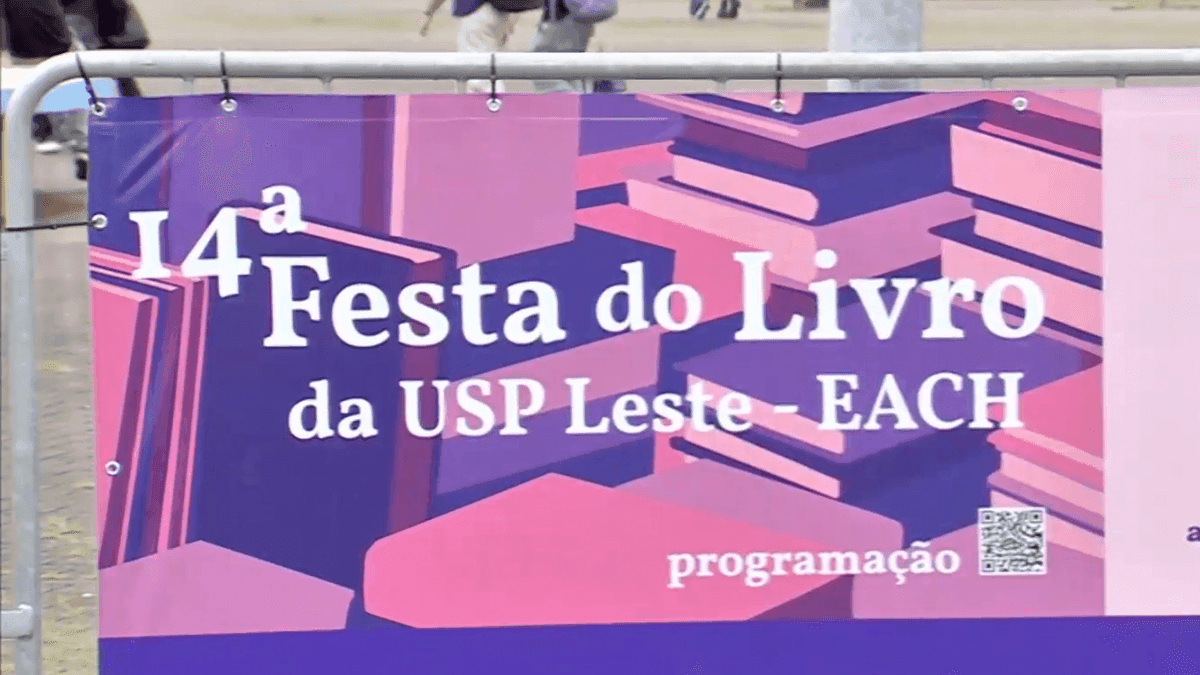 Debate eleitoral e democracia dominam discussões na Festa do Livro da USP