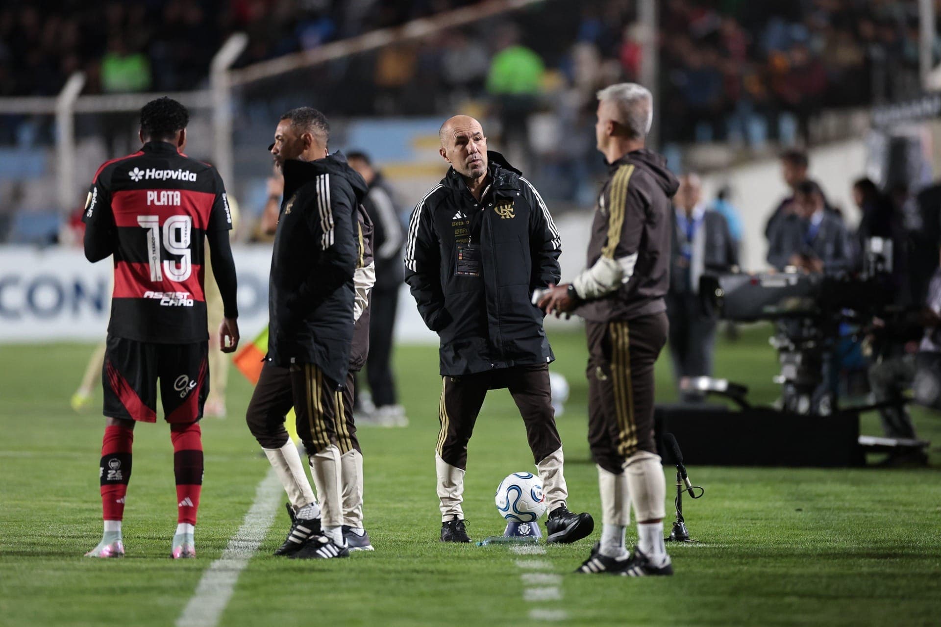 Leonardo Jardim, técnico do Flamengo, elogiou a atuação da equipe na estreia da Libertadores
