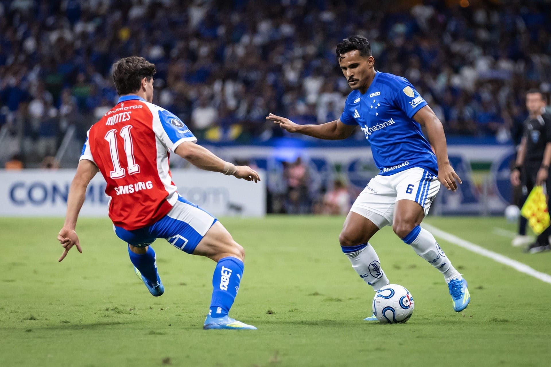 Cruzeiro em jogo contra o Universidad Católica, pela Copa Libertadores