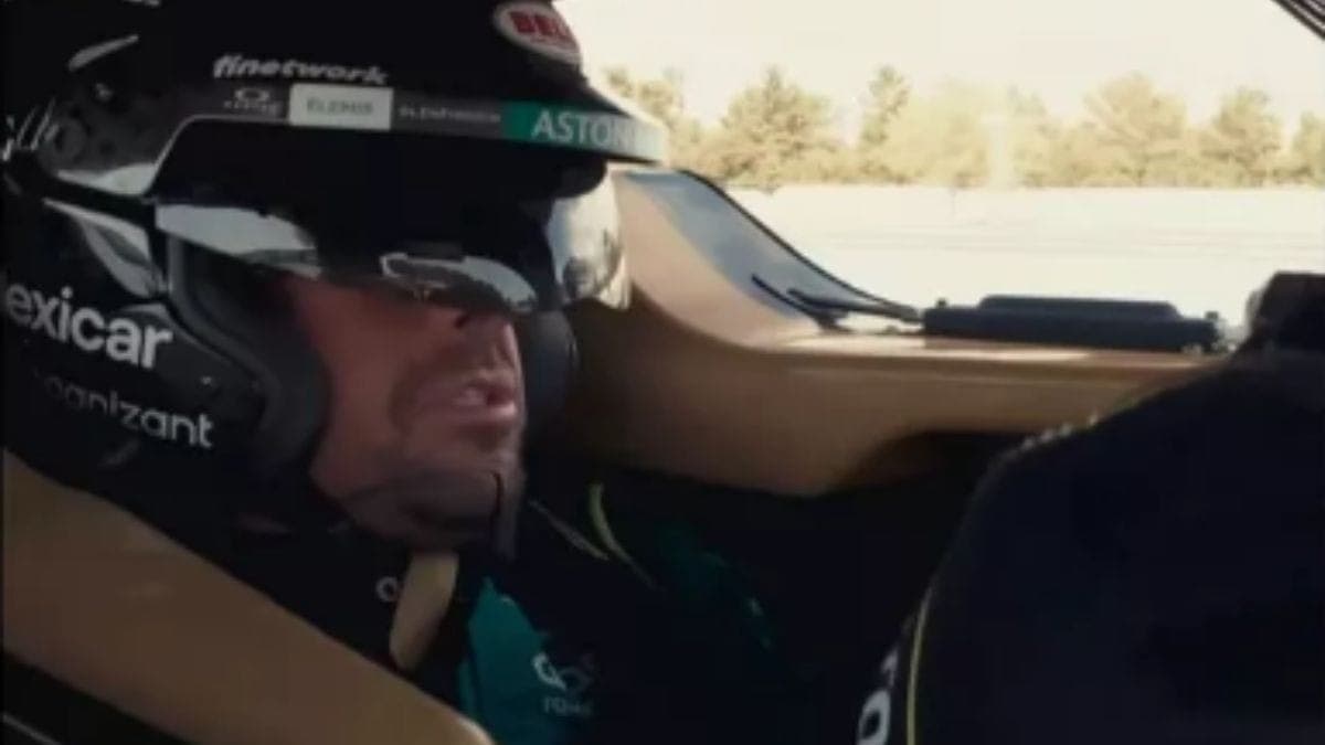 Fernando Alonso testa hypercar da Aston Martin em Paul Ricard, na França