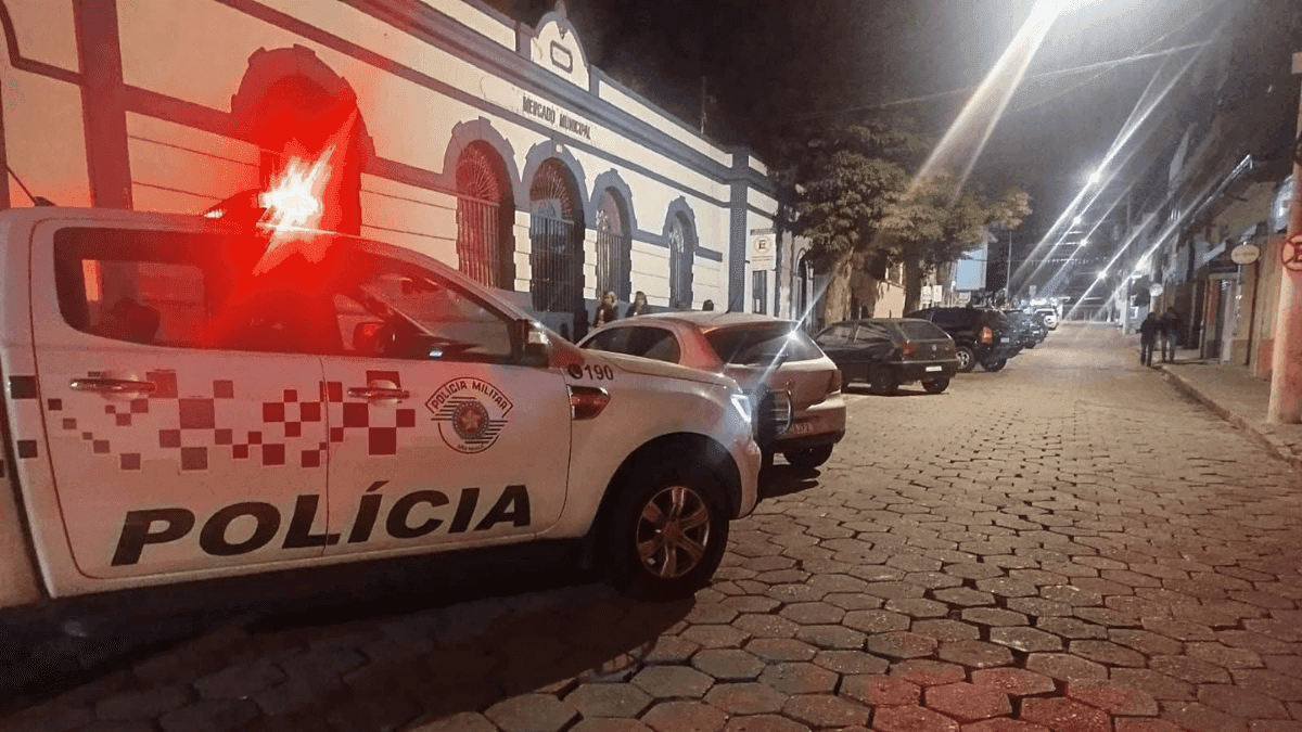 Homem é preso após tentar matar ex-mulher e amigo em festa em Cunha