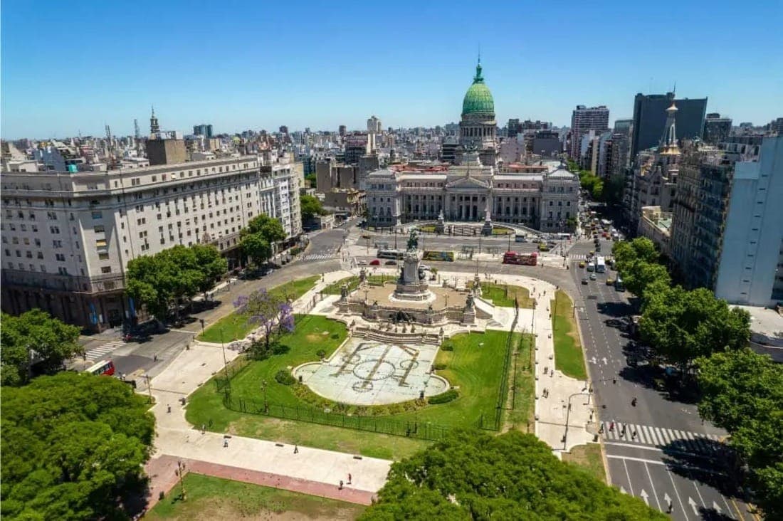 Espanhol falado na Argentina tem melodia rioplatense