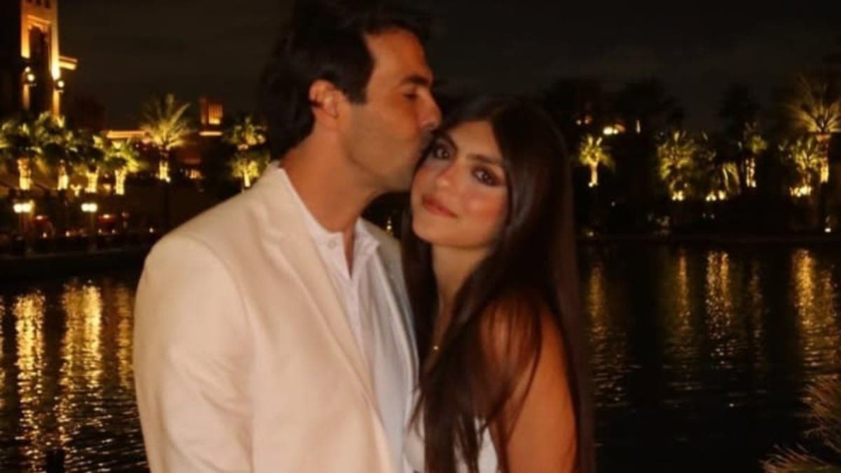 Kaká posa ao lado da filha, Bella, de 15 anos de idade