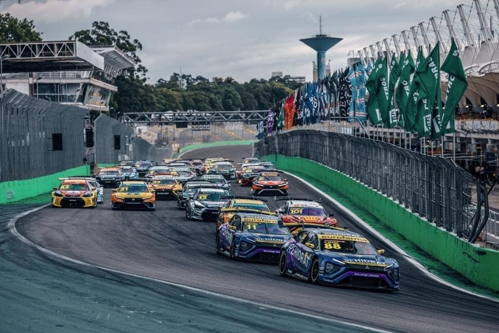 Stock Pro Series faz a terceira etapa da temporada 2026 em Interlagos