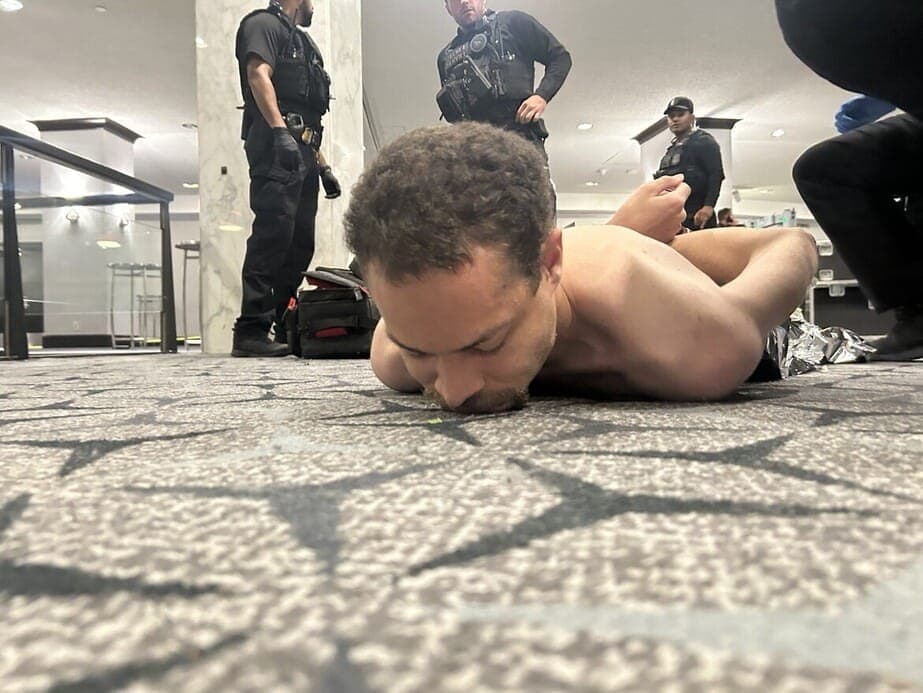 Atentado nos EUA: suspeito rendido por policiais