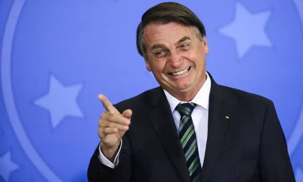 Bolsonaro pode ter pena reduzida após Congresso derrubar veto de PL da Dosimetria