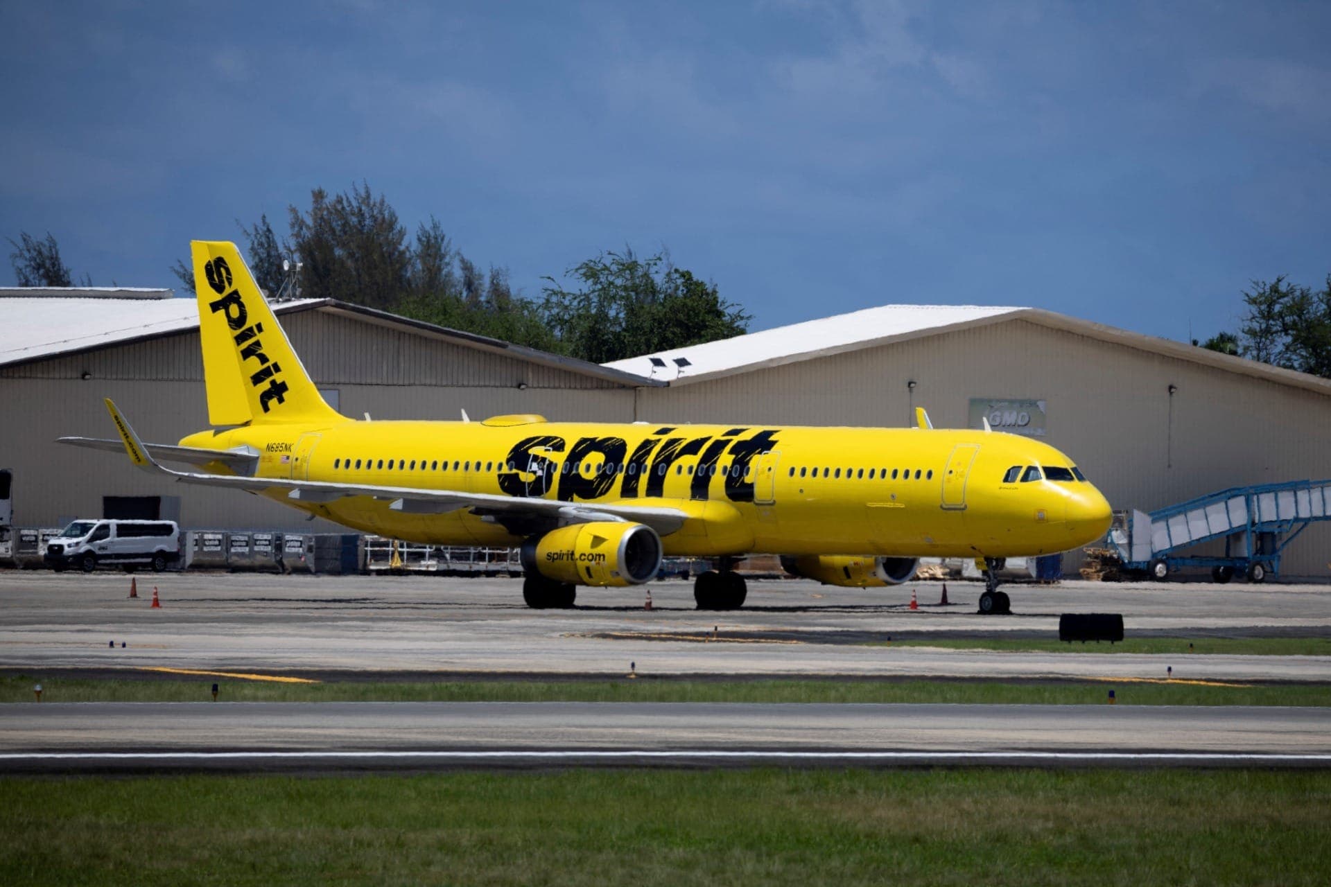 Avião da Spirit Airlines em Porto Rico após empresa anunciar fim das operações