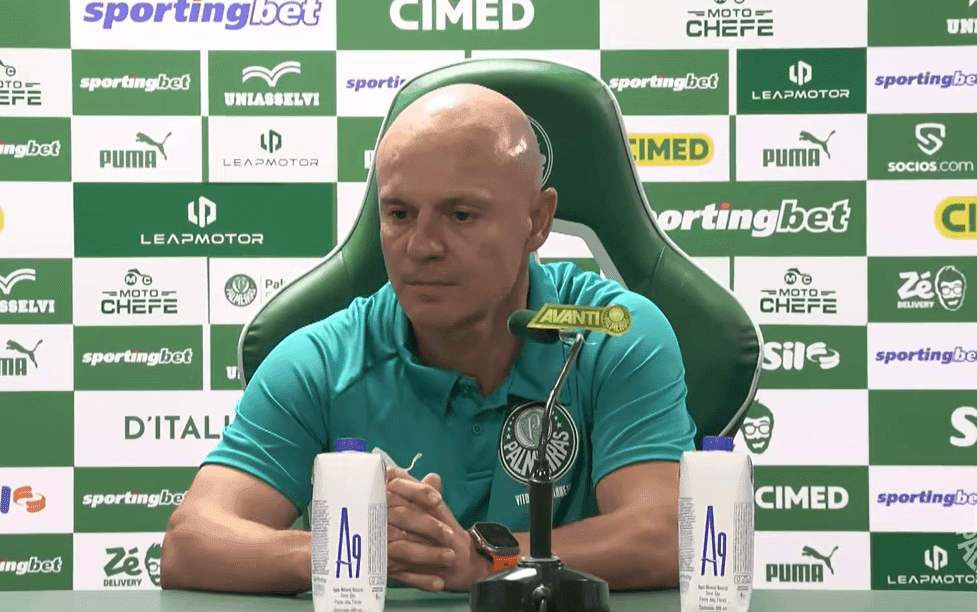 Vítor Castanhera em entrevista coletiva
