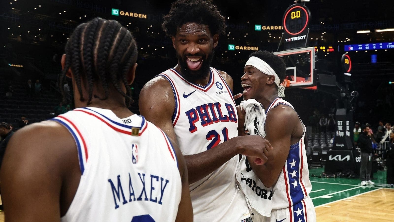 Embiid e Maxey comandaram a vitória de Philadelphia