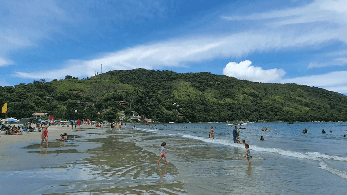 Praia da Enseada, em Ubatuba