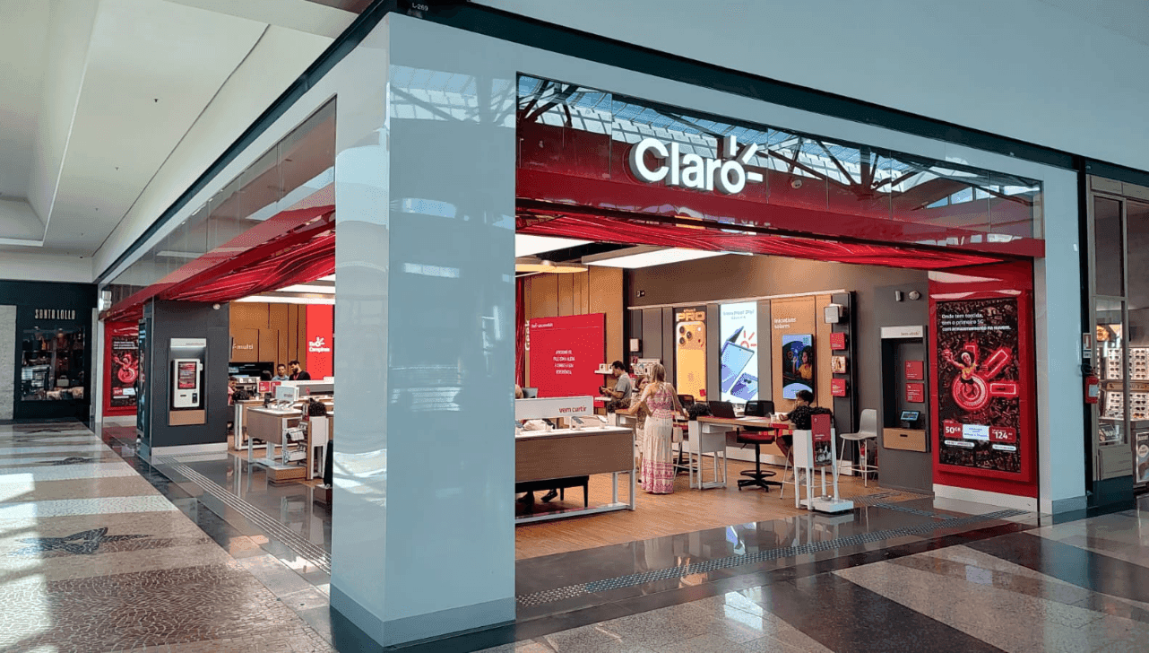 Loja da Claro no shopping Dom Pedro, Campinas