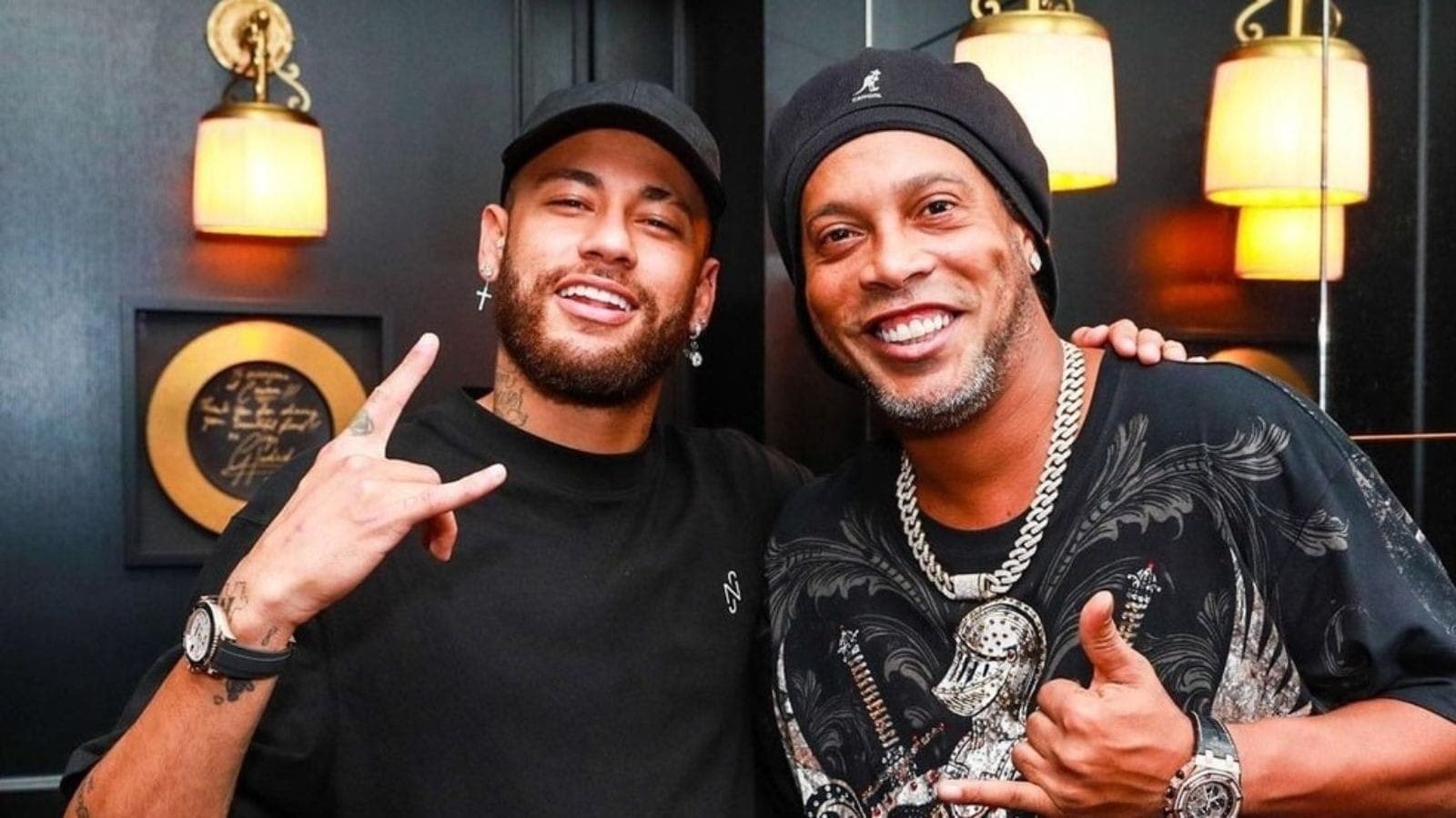 Neymar e Ronaldinho Gaúcho