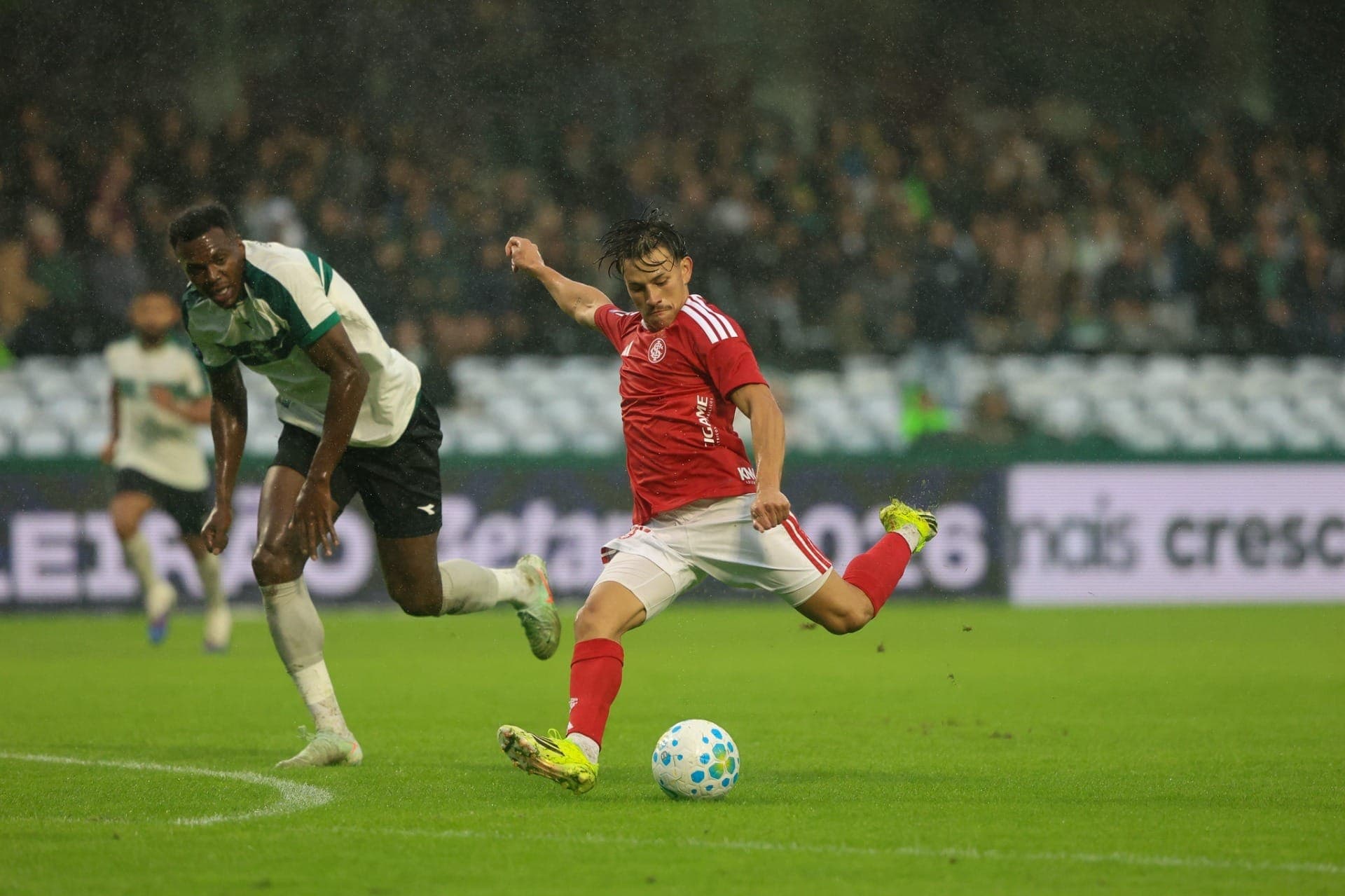 Coritiba recebeu o Internacional pelo Brasileirão