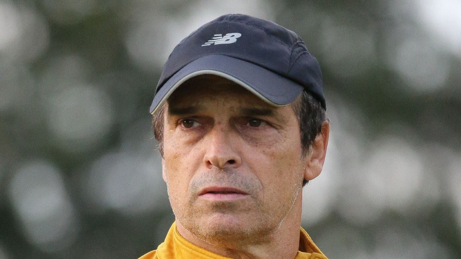 Milton Cruz, auxiliar do São Paulo, será o técnico contra o Fluminense
