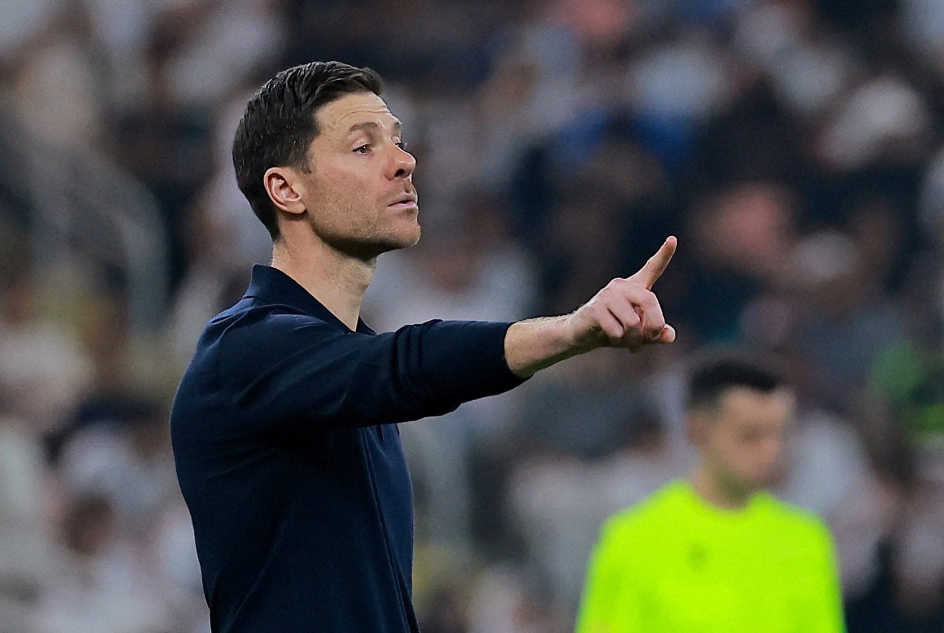Xabi Alonso é novo técnico do Chelsea
