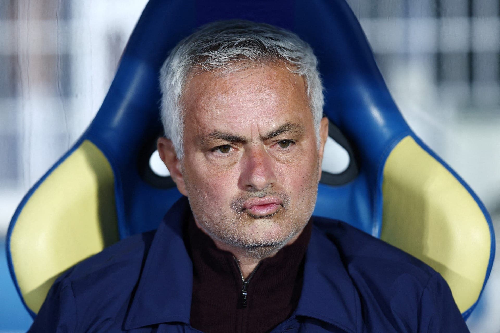 José Mourinho durante jogo pelo Benfica
