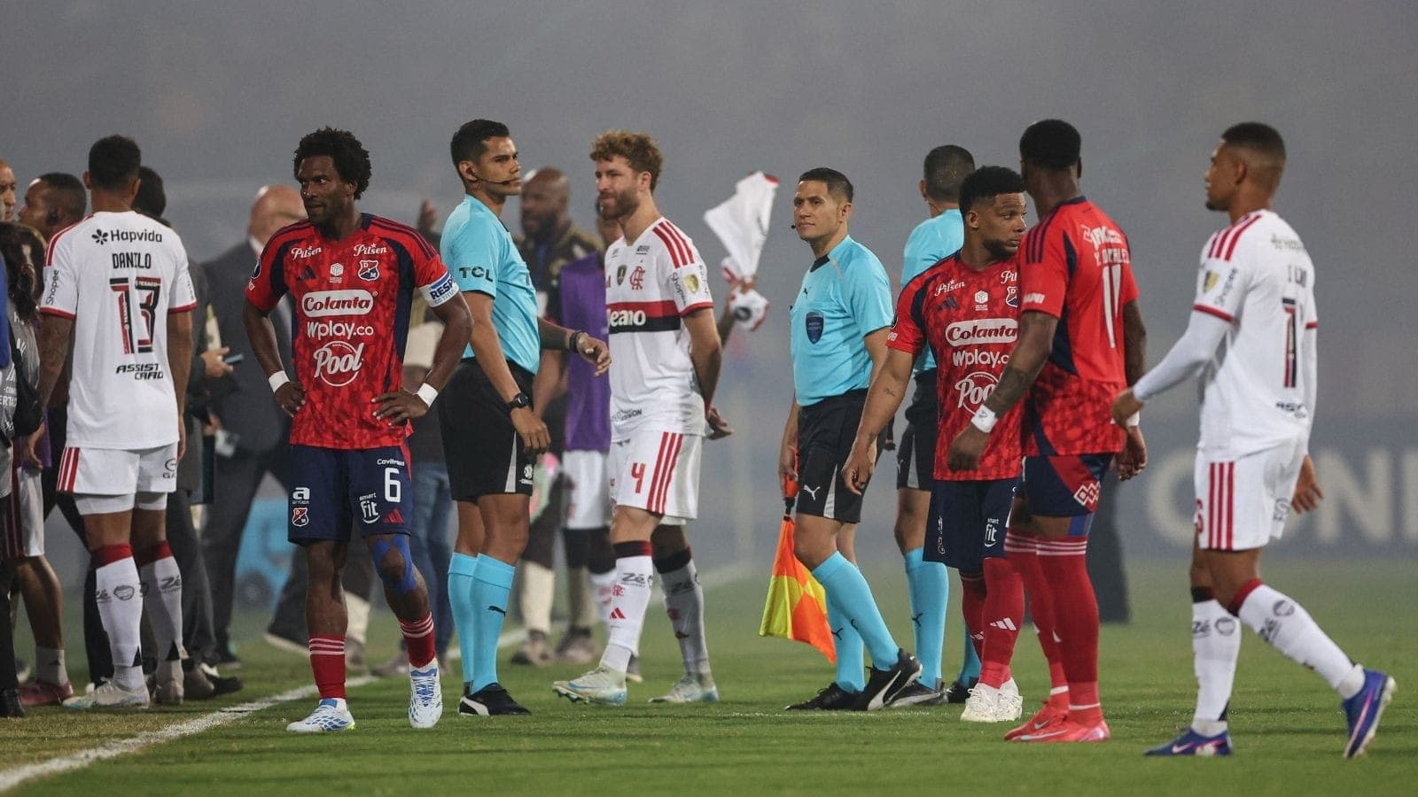 Flamengo ganha os pontos de jogo cancelado contra o Independiente Medellin