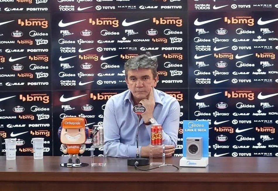 Ex-presidente Andrés Sanchez é expulso do quadro associativo do Corinthians